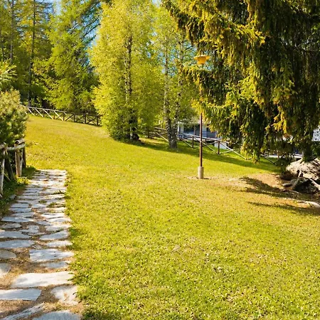 Apartman Hostdomus - Scoiattolo Rosso *